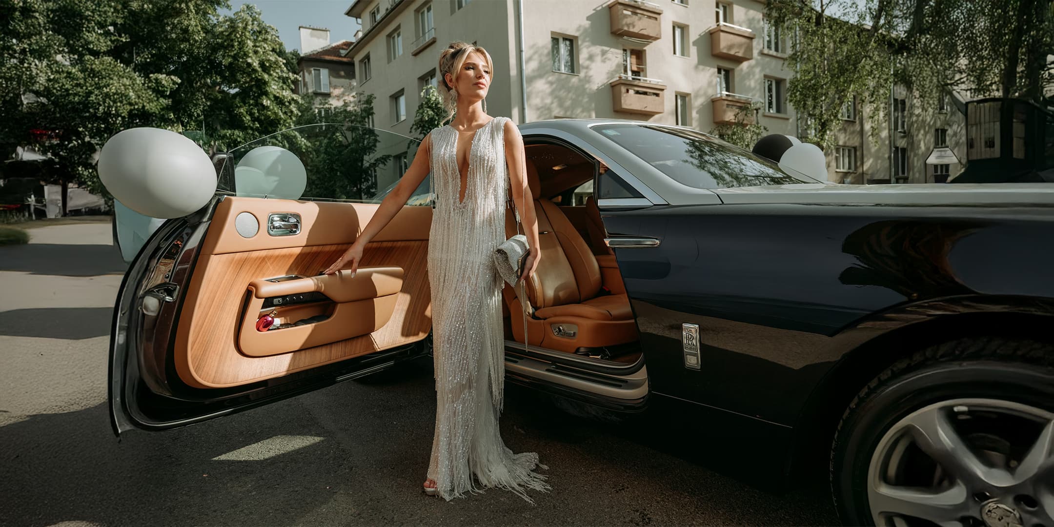 Luxury wedding car